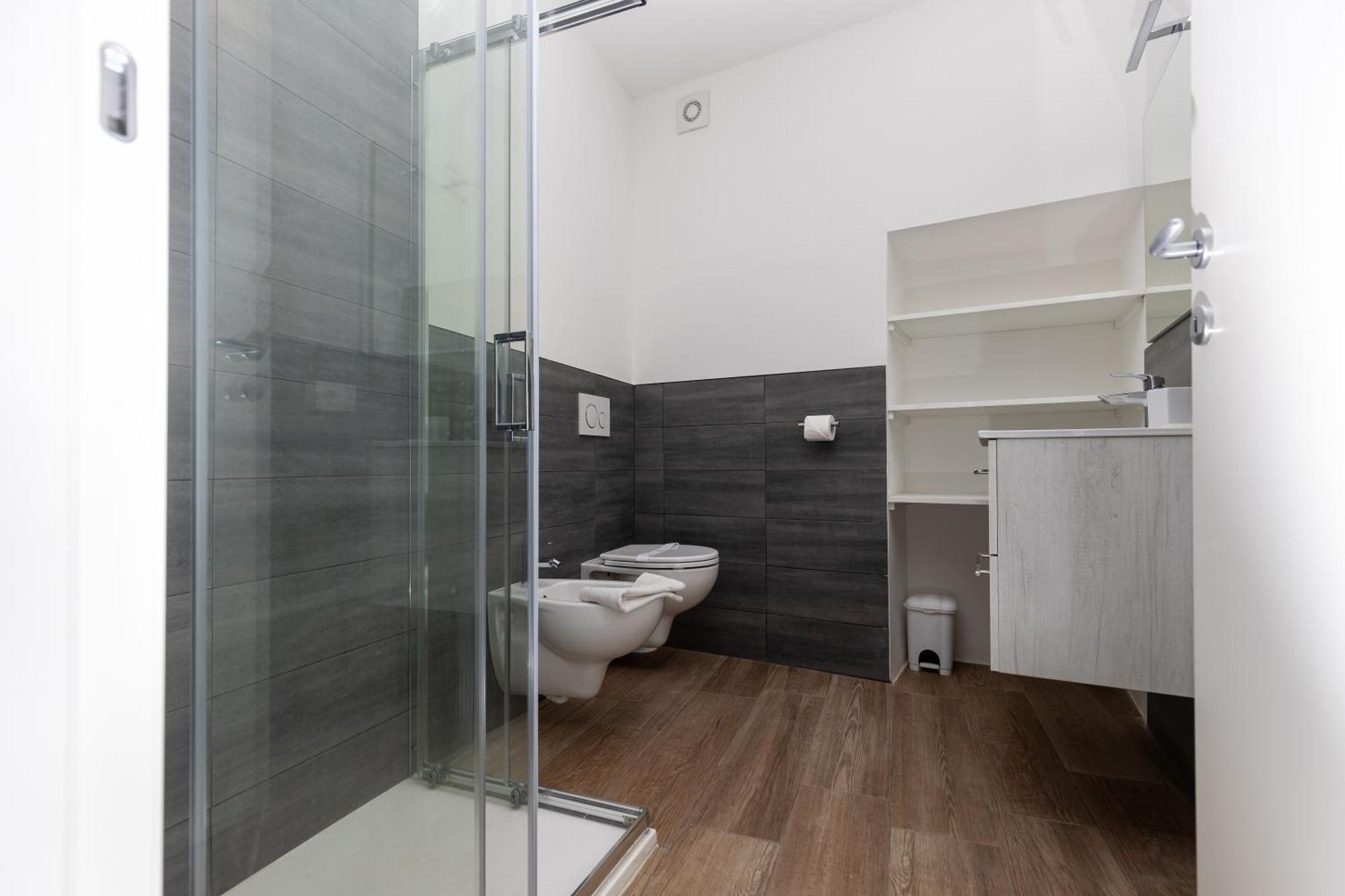 Piazza Del Lago Suites Menaggio Ngoại thất bức ảnh