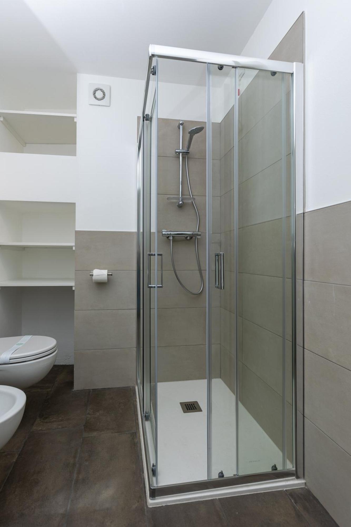 Piazza Del Lago Suites Menaggio Ngoại thất bức ảnh